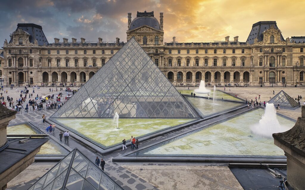 Louvre, France: Explore The World's Most Visited Museum In Paris. 1 louvre paris 3